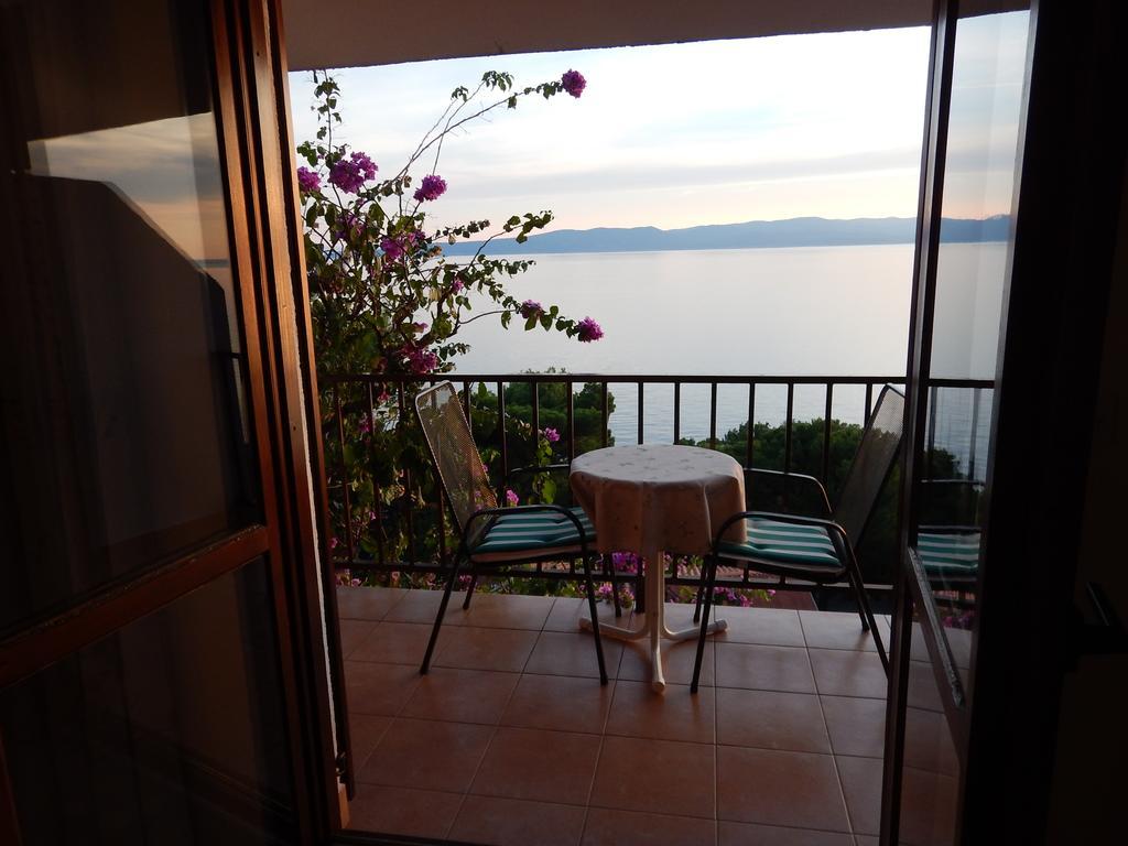 Apartment Danica Brela Ngoại thất bức ảnh