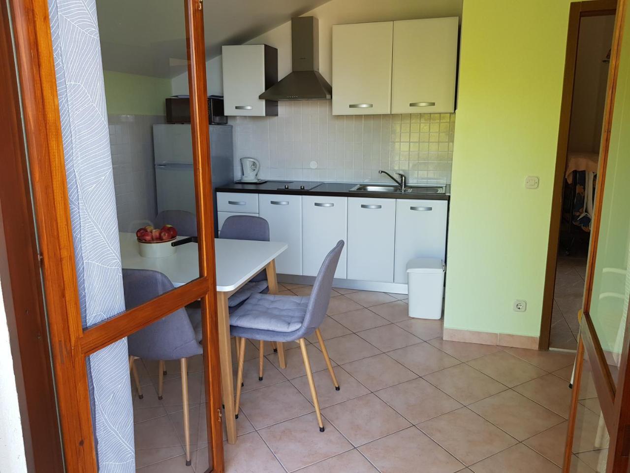 Apartment Danica Brela Ngoại thất bức ảnh